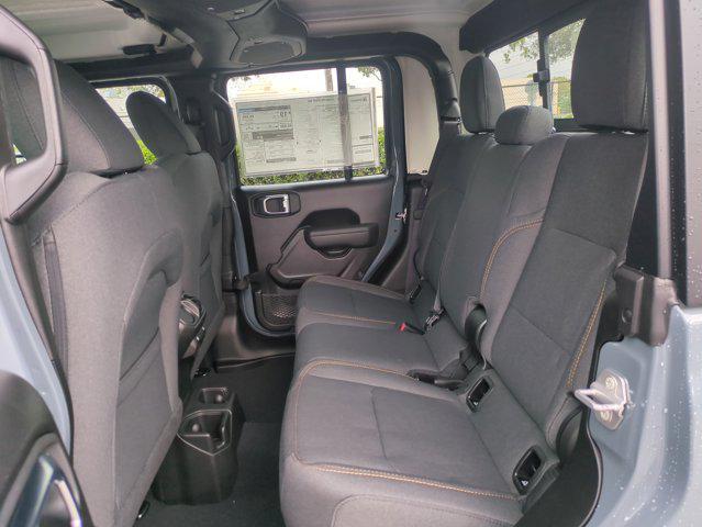 new 2026 Jeep Gladiator car, priced at $36,990