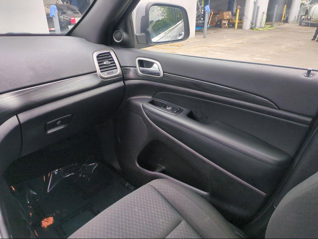 used 2019 Jeep Grand Cherokee car, priced at $16,334