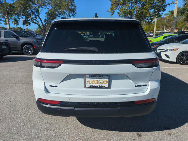 new 2025 Jeep Grand Cherokee car, priced at $41,247