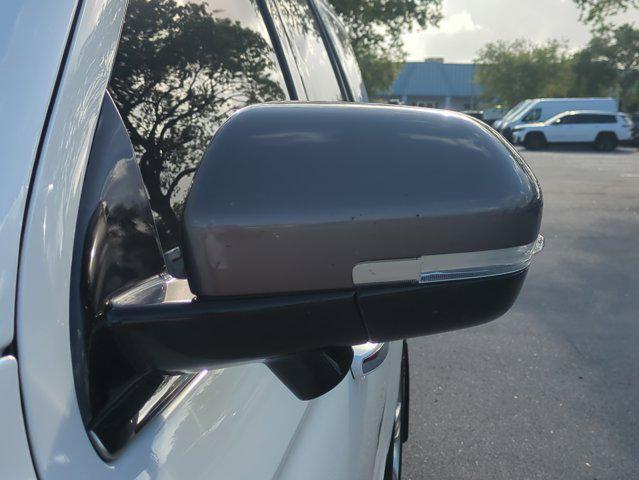 used 2022 Ford Expedition car, priced at $42,752