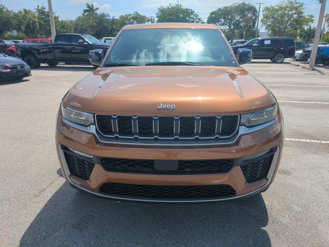 new 2026 Jeep Grand Cherokee car, priced at $41,421