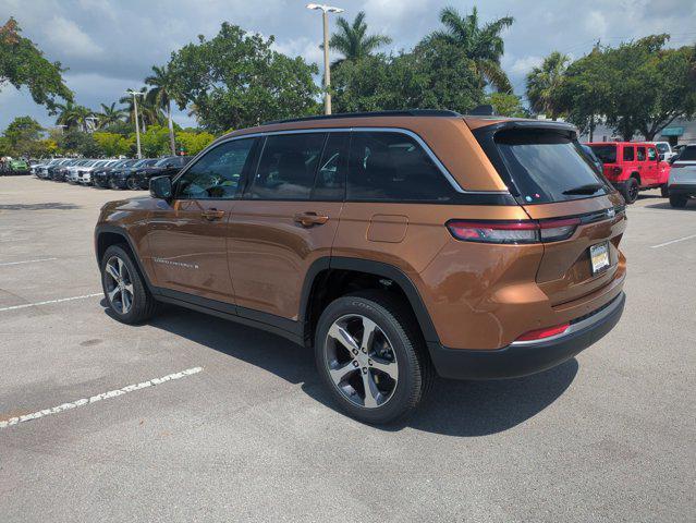 new 2026 Jeep Grand Cherokee car, priced at $41,421