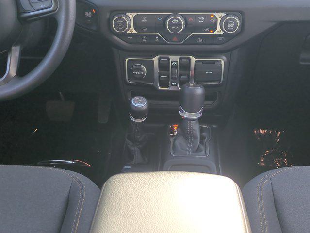 new 2026 Jeep Gladiator car, priced at $37,931