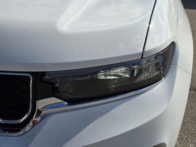 new 2025 Jeep Grand Cherokee car, priced at $31,549