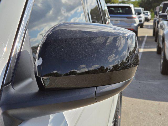 new 2025 Jeep Grand Cherokee car, priced at $31,549