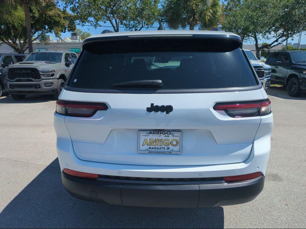 new 2026 Jeep Grand Cherokee L car, priced at $41,757