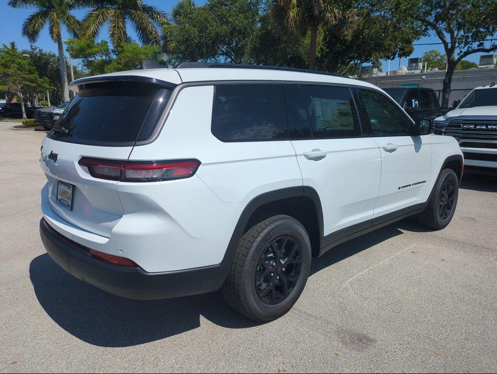 new 2026 Jeep Grand Cherokee L car, priced at $41,757
