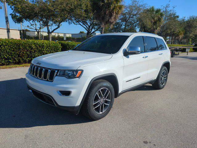 used 2018 Jeep Grand Cherokee car, priced at $14,023