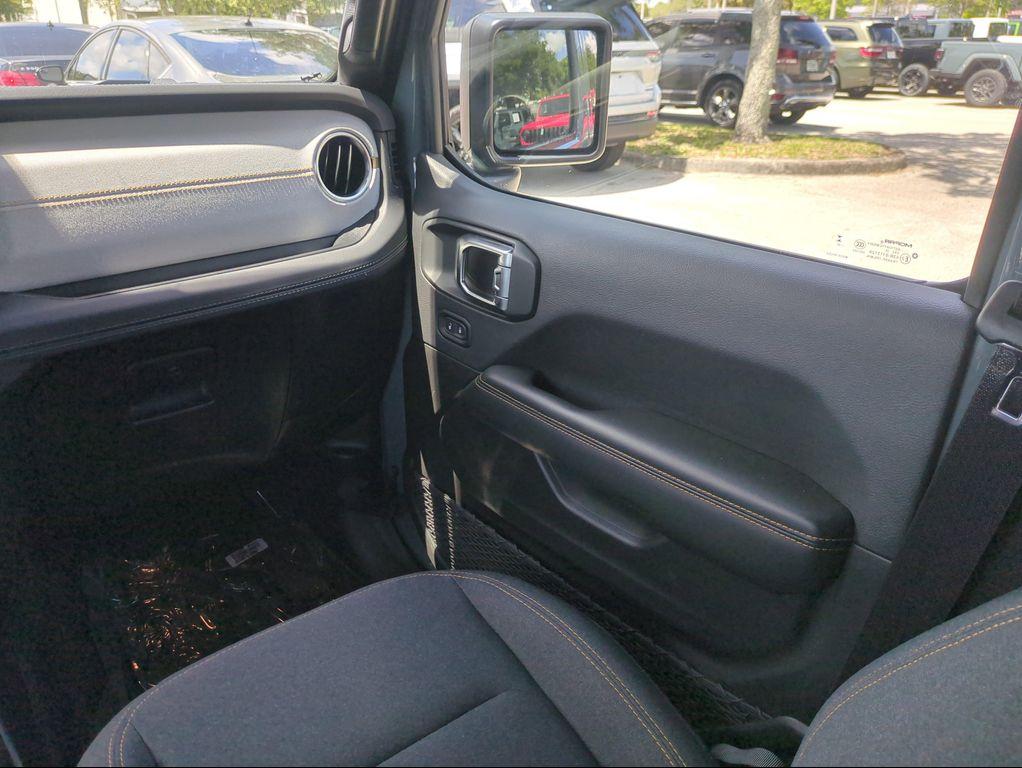 used 2025 Jeep Wrangler 4xe car, priced at $35,551