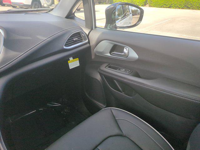 new 2026 Chrysler Pacifica car, priced at $49,895