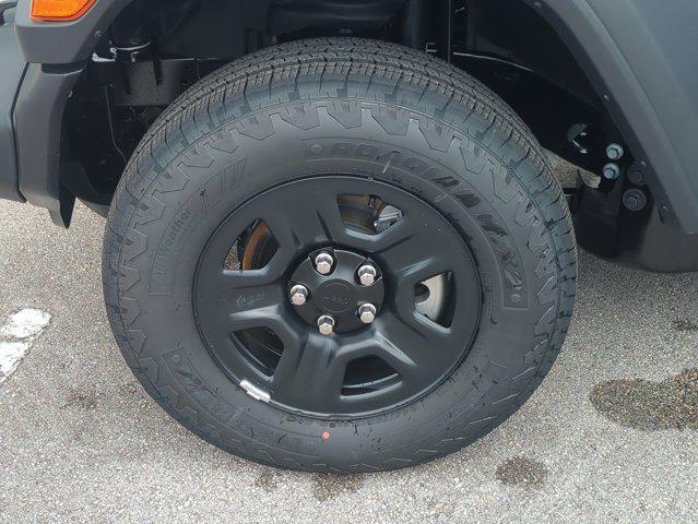 new 2026 Jeep Wrangler car, priced at $36,337