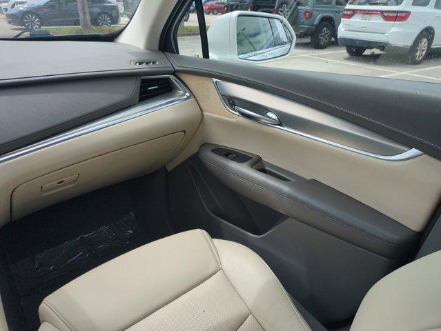 used 2019 Cadillac XT5 car, priced at $19,799