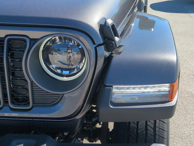 new 2026 Jeep Gladiator car, priced at $45,535