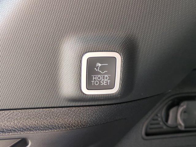 new 2025 Jeep Grand Cherokee car, priced at $36,942