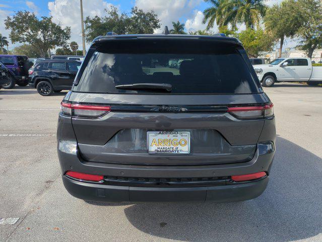 new 2025 Jeep Grand Cherokee car, priced at $36,942