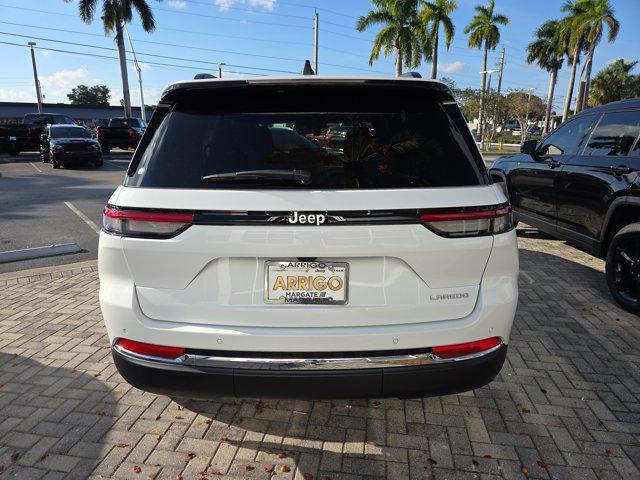 new 2025 Jeep Grand Cherokee car, priced at $27,990