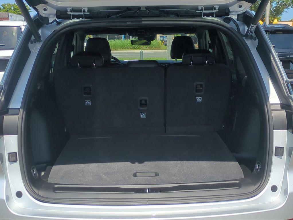 new 2026 Jeep Grand Cherokee car, priced at $43,834