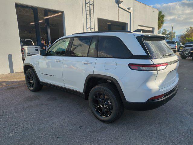 new 2025 Jeep Grand Cherokee car, priced at $36,389