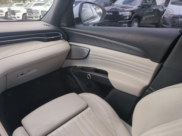 used 2023 Maserati Grecale car, priced at $34,884