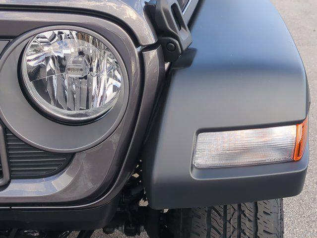 new 2026 Jeep Gladiator car, priced at $41,990