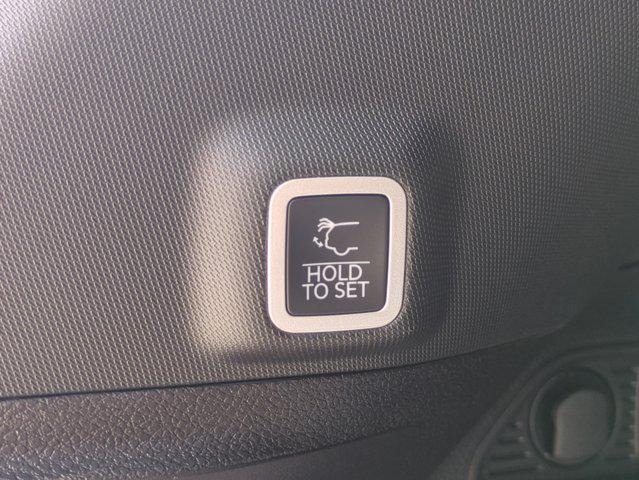 new 2026 Jeep Grand Cherokee car, priced at $43,726