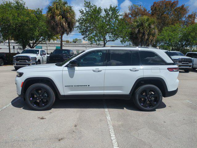 new 2026 Jeep Grand Cherokee car, priced at $43,726