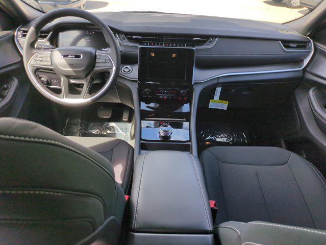 new 2025 Jeep Grand Cherokee car, priced at $31,848