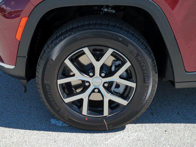new 2025 Jeep Grand Cherokee L car, priced at $35,990