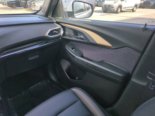 used 2021 Chevrolet TrailBlazer car, priced at $18,475