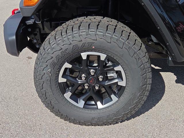 new 2026 Jeep Gladiator car, priced at $52,390