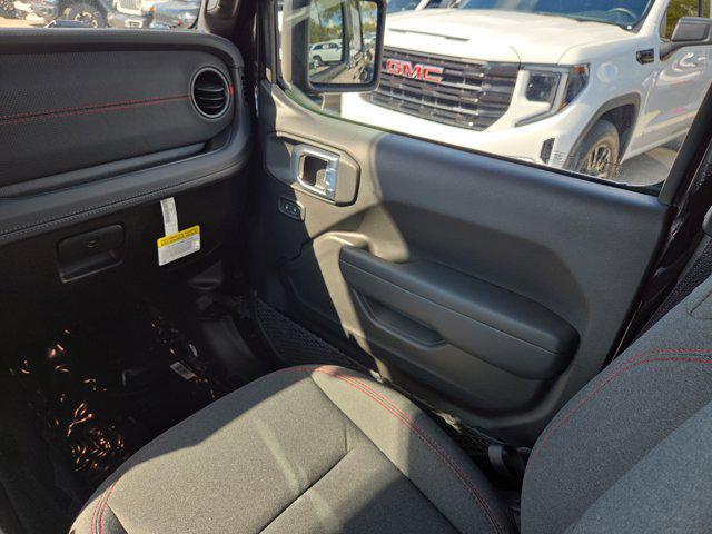new 2026 Jeep Gladiator car, priced at $52,390