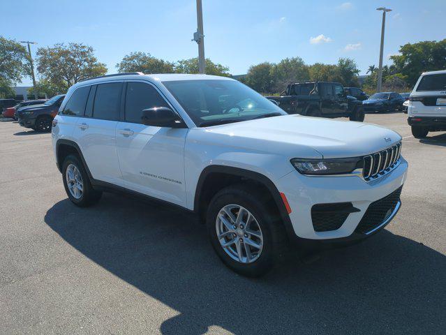 new 2025 Jeep Grand Cherokee car, priced at $38,294