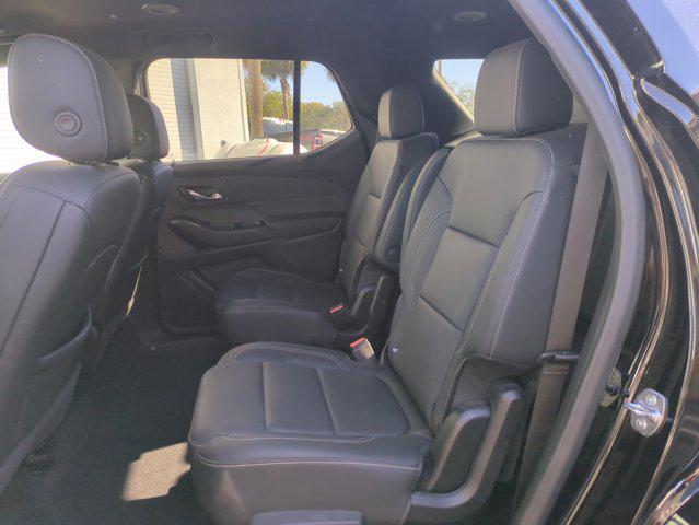 used 2024 Chevrolet Traverse car, priced at $33,365
