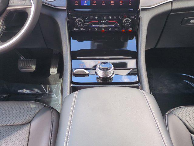 new 2025 Jeep Grand Cherokee L car, priced at $46,998