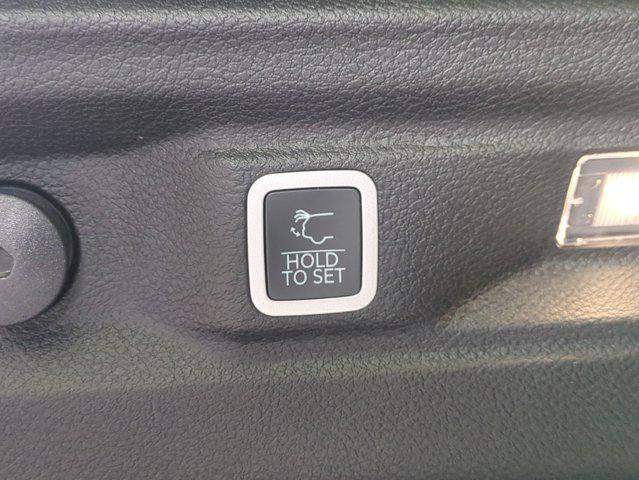 new 2025 Jeep Grand Cherokee L car, priced at $36,679