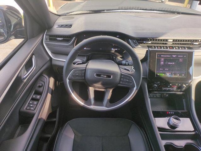 new 2025 Jeep Grand Cherokee L car, priced at $36,679