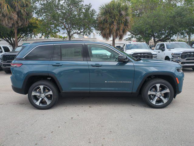 new 2026 Jeep Grand Cherokee car, priced at $41,782