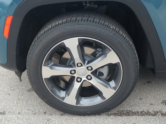 new 2026 Jeep Grand Cherokee car, priced at $41,782