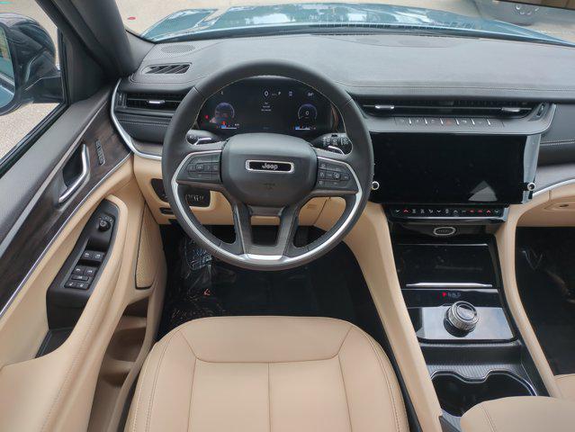 new 2026 Jeep Grand Cherokee car, priced at $41,782