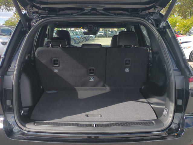 new 2025 Jeep Grand Cherokee car, priced at $45,114