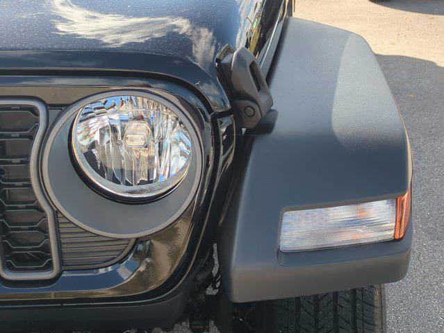 new 2026 Jeep Gladiator car, priced at $36,990