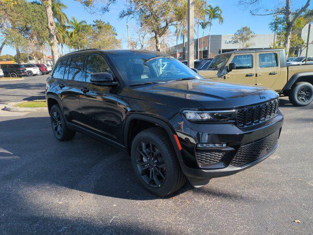 new 2025 Jeep Grand Cherokee car, priced at $45,114