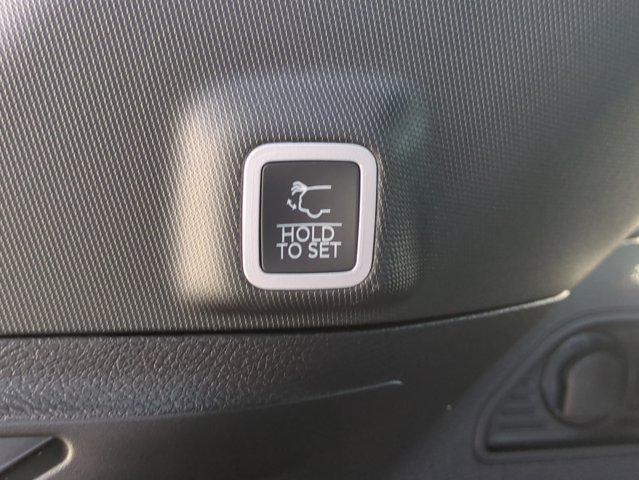 new 2025 Jeep Grand Cherokee car, priced at $45,114