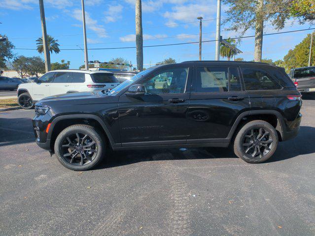 new 2025 Jeep Grand Cherokee car, priced at $45,114