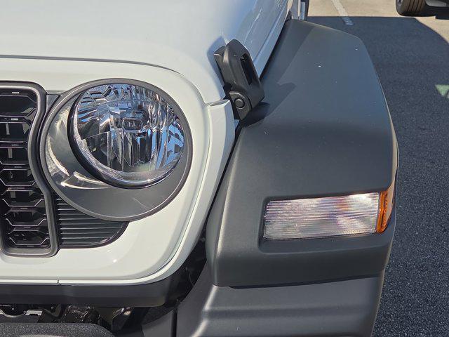 new 2026 Jeep Wrangler car, priced at $39,346