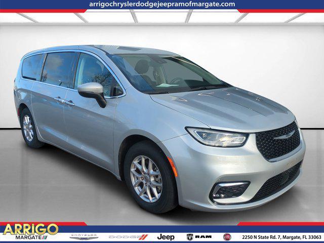 used 2023 Chrysler Pacifica car, priced at $20,375