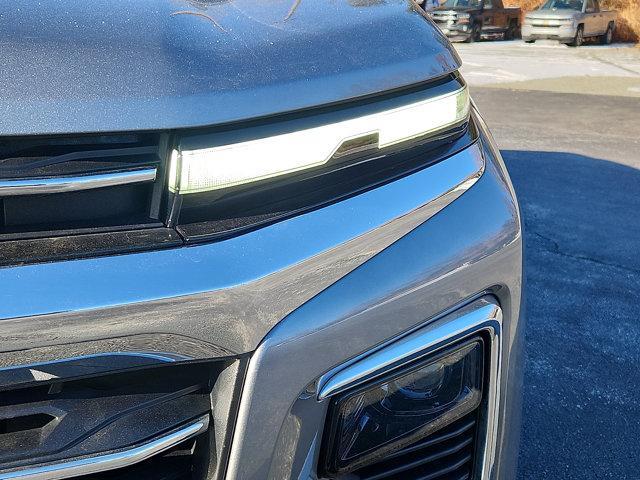 used 2025 Chevrolet Traverse car, priced at $35,849