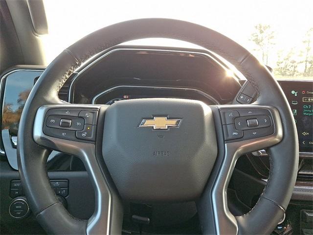 used 2024 Chevrolet Silverado 1500 car, priced at $39,560