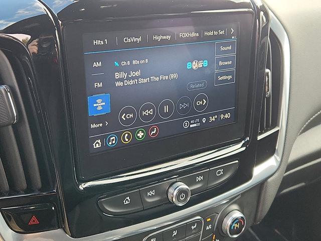 used 2023 Chevrolet Traverse car, priced at $28,120