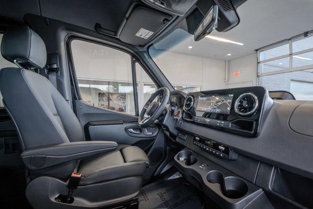 new 2026 Mercedes-Benz Sprinter 2500 car, priced at $92,406